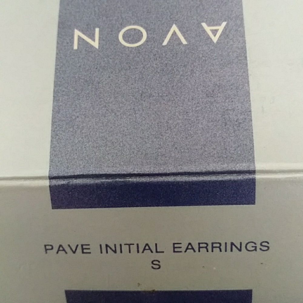 Avon Pave Initial Earrings - Picture 2 of 2